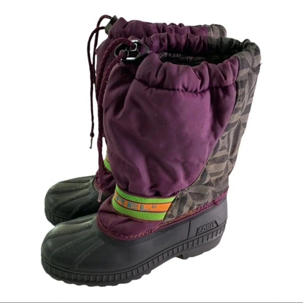 Sorel Youth Ilumi Nite Winter Boots - Size 4
